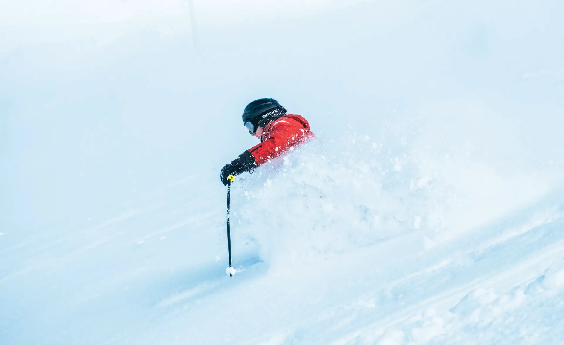 Skistöcke helfen auf viele Arten beim Skifahren